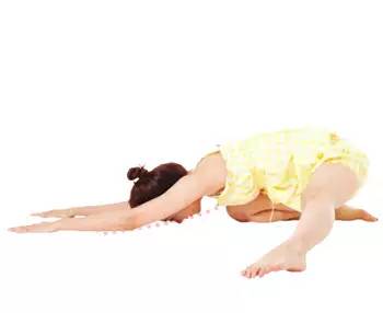 三分钟快速缓解腿部酸痛,大腿肌肉肿胀疼痛怎么缓解