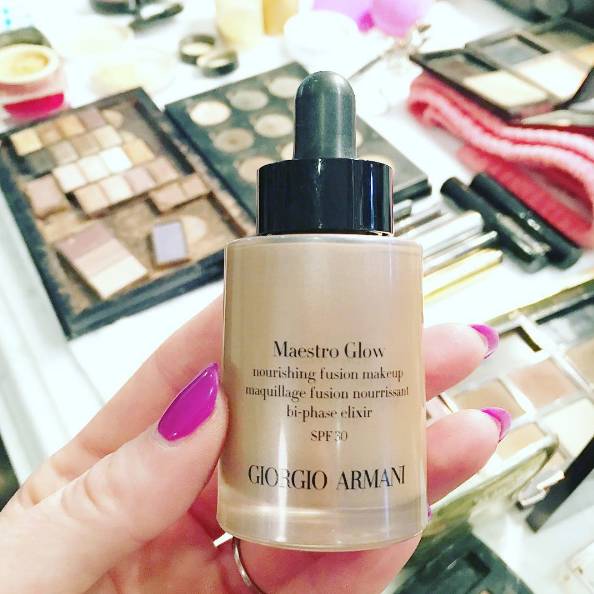 明星化妆都在用什么品牌,明星化妆师推荐的彩妆真的好用吗