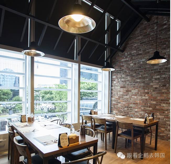 去首尔吃什么划算,去韩国首尔酒吧玩要注意什么