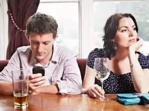 用微信和疫区人聊天有风险吗,微信与对方聊天老是出现风险提示