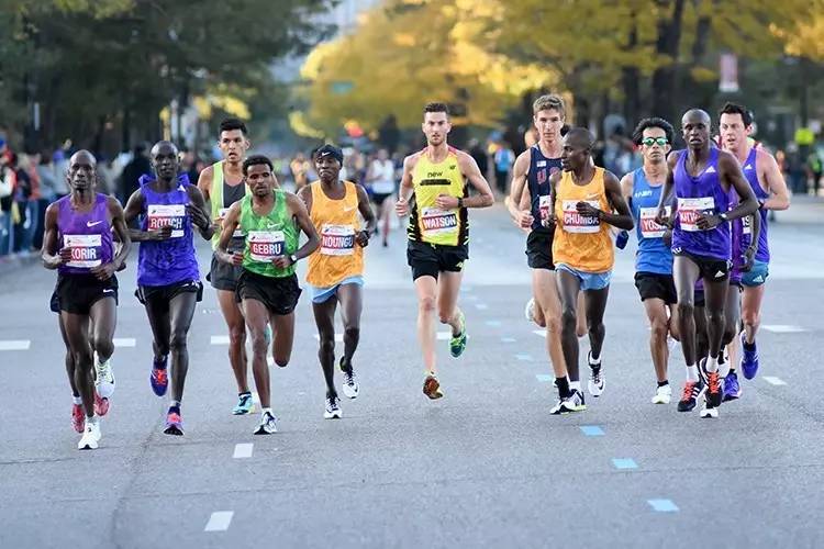 马拉松比赛后腹泻,跑马拉松为什么腹泻