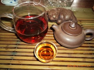 黑茶的九大功效隔夜茶能喝吧,黑茶的九大功效