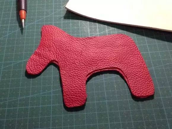 怎么辨别皮革的真假,皮革分类以及辨别标准