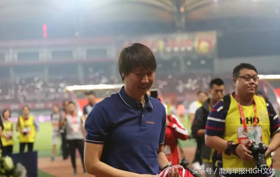 足协为什么还请高洪波执教,高洪波是不是离开足协了