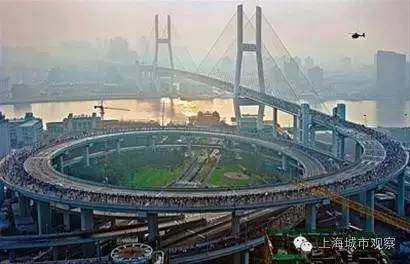 上海马拉松革新,2022年上海马拉松上演百米冲刺