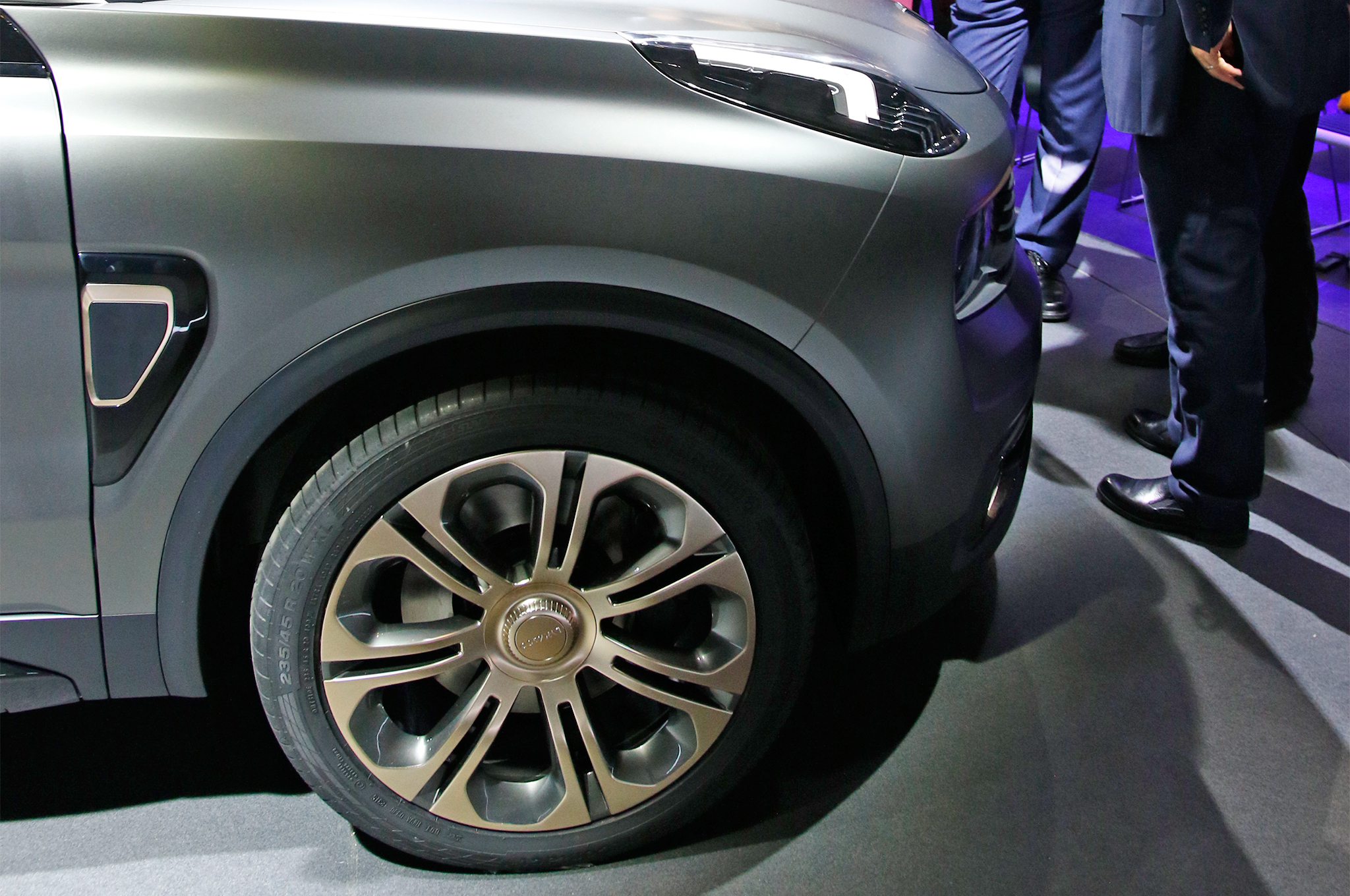 沃尔沃37万左右的车怎样,2万左右沃尔沃