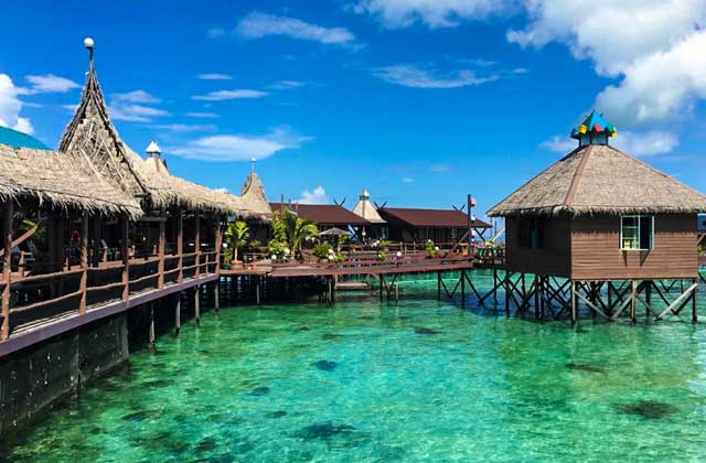 帅哥带你去日本旅游,仙本那个性旅拍婚纱照推荐