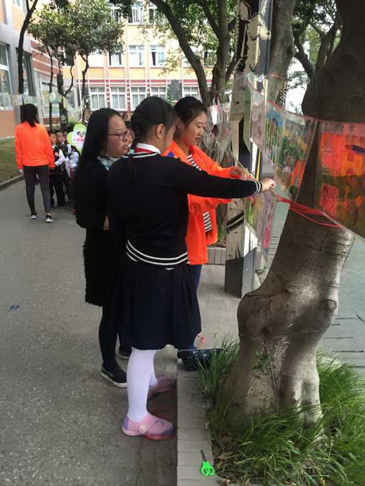 快乐足球绘画一等奖,快乐足球伴我成长绘画