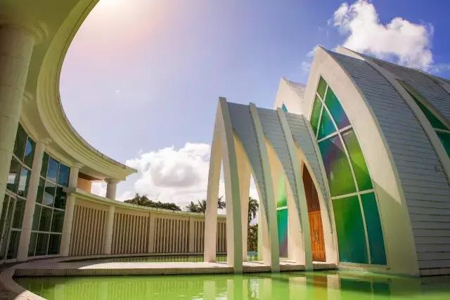 这里买一线大牌比香港便宜3成！风景还很美！