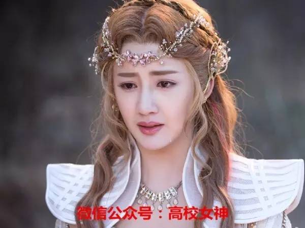 清纯甜美邻家女孩精致优雅,清纯可爱邻家女孩俏皮