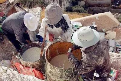 布达拉宫粉墙时间,布达拉宫一年一度的刷墙日