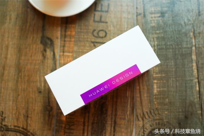 华为nova青春版关晓彤,华为nova12ultra与关晓彤