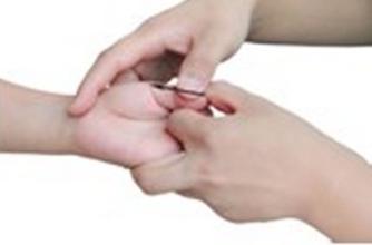 宝宝发烧去医院怎么不抽血呢,宝宝发烧39度的中医最佳处理方法