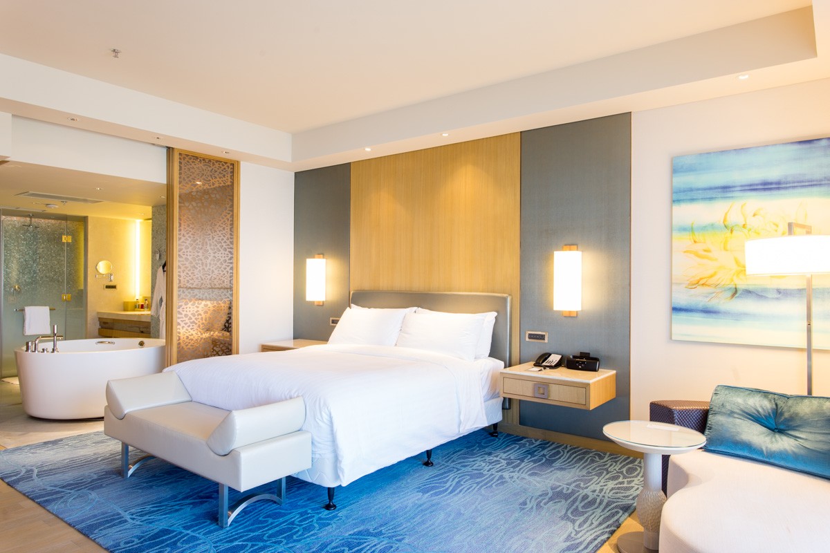 三亚山海天度假酒店,三亚山海天万豪酒店东翼和西翼