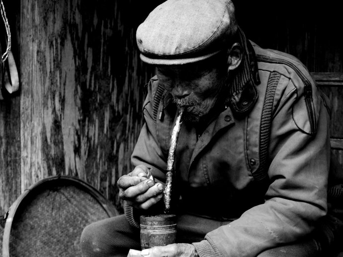 鐏﹩濠嗕笌涓逛腹,鐏﹩鍜岀伀鐒板