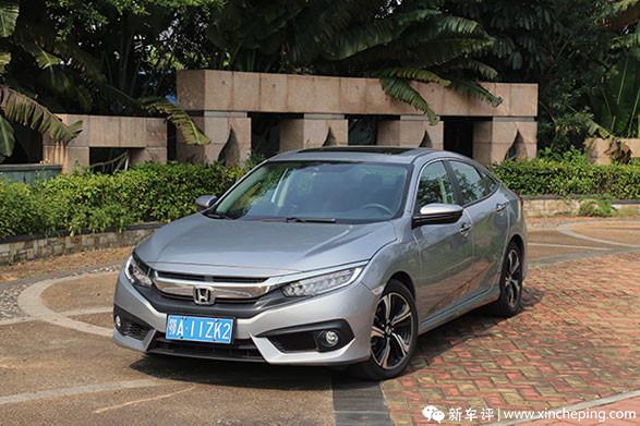 第十代思域第一批车主,恭喜儿子喜提新车十代思域