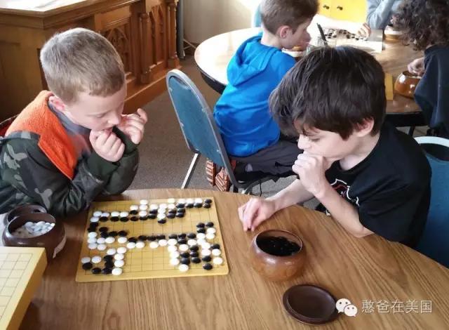 4岁小孩学什么下棋好,6岁儿童学下棋选什么棋