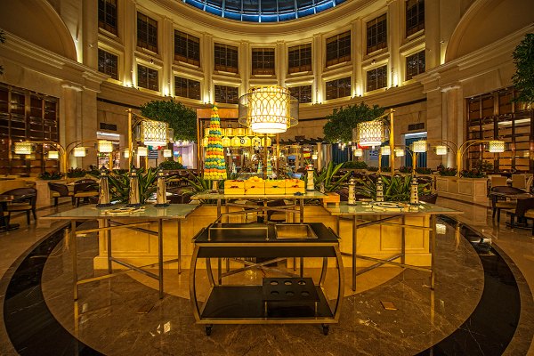 武汉依然繁华,武汉三个烟火气和浪漫的城市