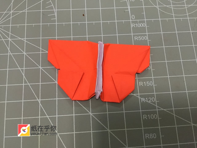 纸蝴蝶折纸教程慢动作简单,折纸蝴蝶的折纸视频