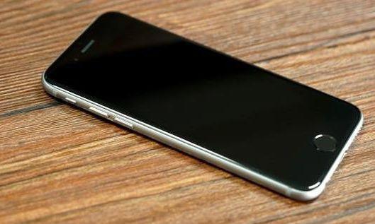 苹果6s总自动关机怎么回事啊,你的6s还在用吗