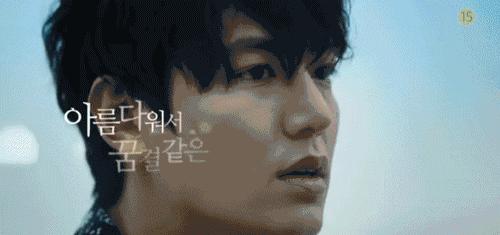 全智贤一字眉图片,全智贤的长直发看起来那么漂亮