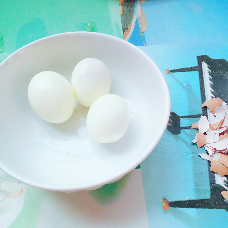 艾叶煮鸡蛋，女人的知音，有化痰利湿，活血调经，助孕安胎的作用