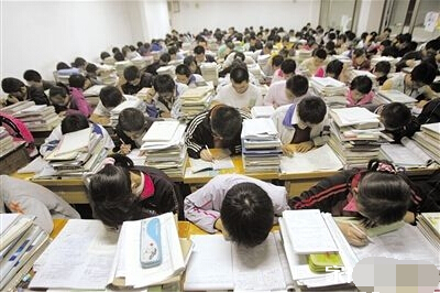 易建联脱鞋事件后李宁的影响,易建联脱鞋事件对李宁影响