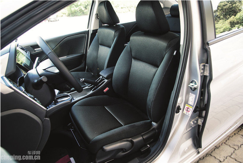 师出同门之争,师出同门却各有高招