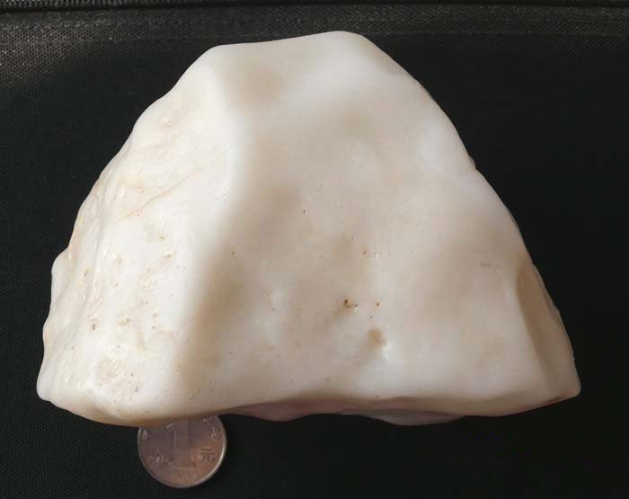 和田玉阿富汗玉的区别,和田玉和卡瓦石的区别