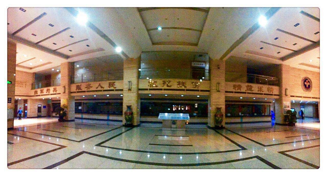 解放军306医院除夕之夜倒计时与正计时