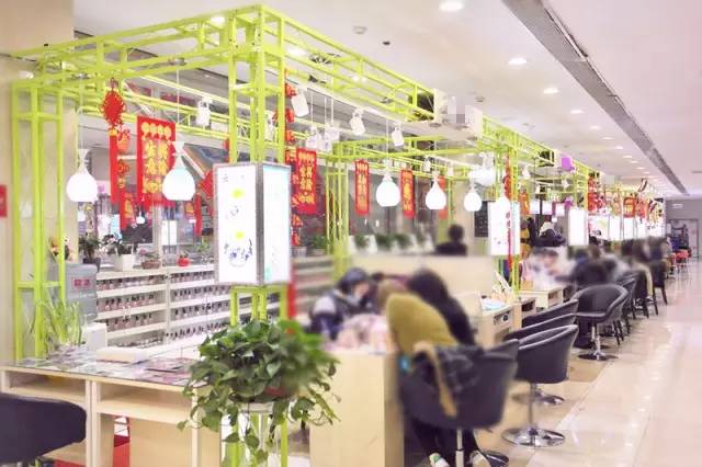 美甲店铺推荐便宜又好看,又便宜又好看的美甲店