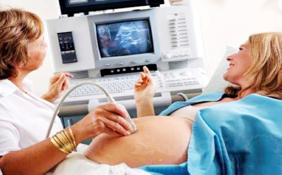 7个月孕妇下身有点出血,女子意外怀孕6个月才发现大出血