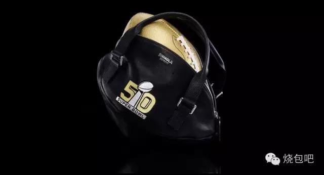 唯物|情人节倒计时,去看50个潮牌出的超级碗纪念球,独一无二