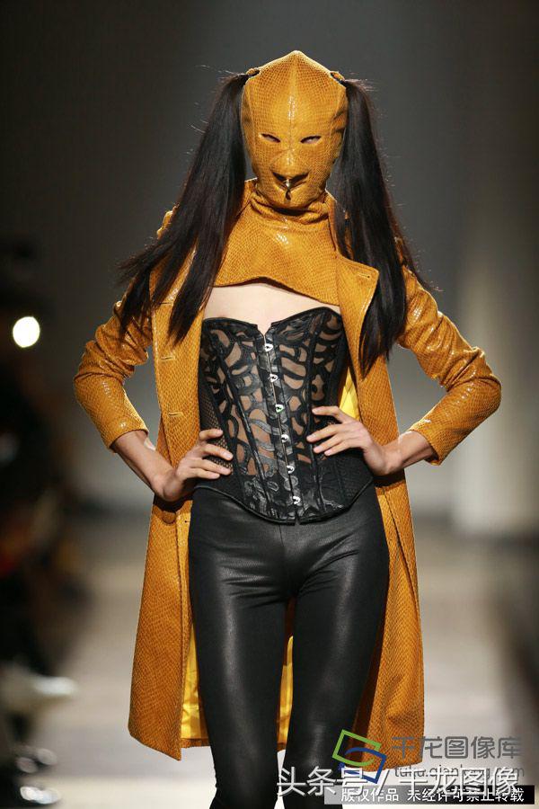 鬼才胡社光走秀,胡社光模特队