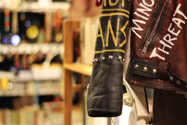 为了不让你轻易找到,他们开了这样一家隐市小店