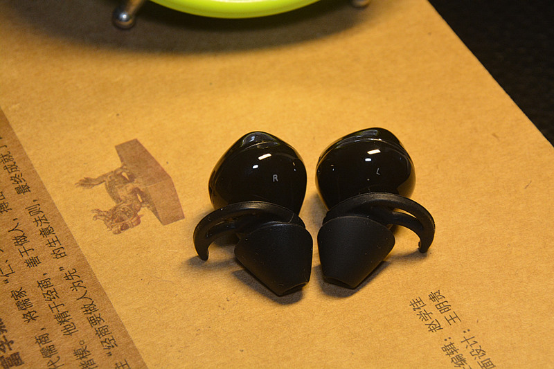 简化、半价，赛尔贝尔D900MINI蓝牙耳机体验