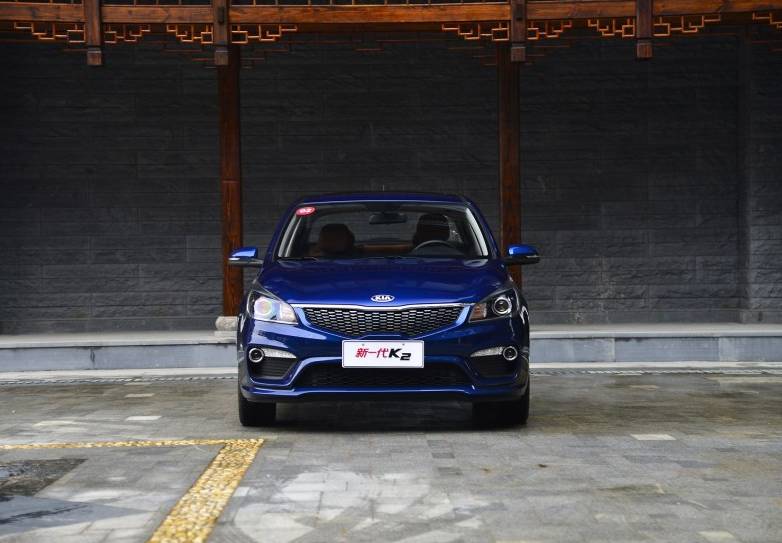 北京现代伊兰特起亚k2多少钱,起亚k2和现代酷派