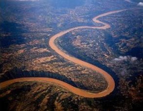 刘禹锡浪淘沙九曲黄河万里沙解析,刘禹锡浪淘沙九曲黄河万里沙写作背景