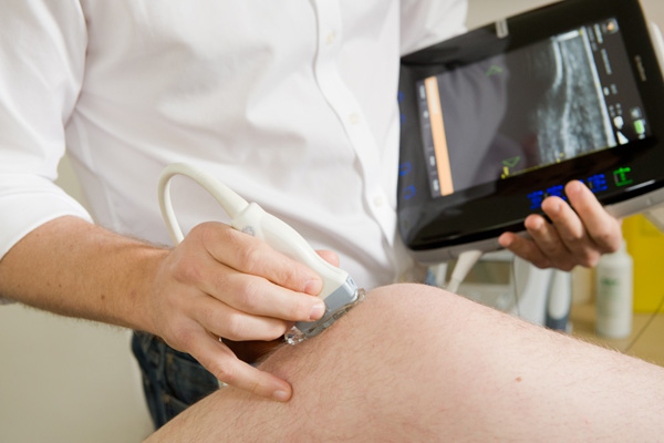 长期运动造成膝盖疼痛怎么恢复,修复膝盖关节最好的运动