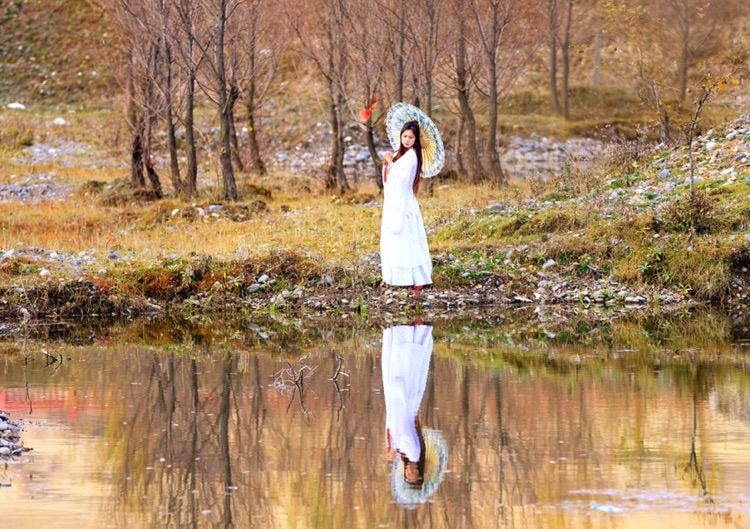 我在秋天等你是什么歌,我在秋天等你美到心碎散文