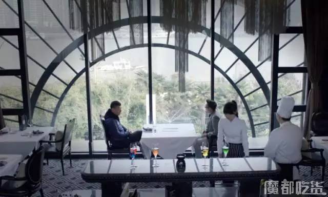 十一月私房餐厅,十一月份的餐厅