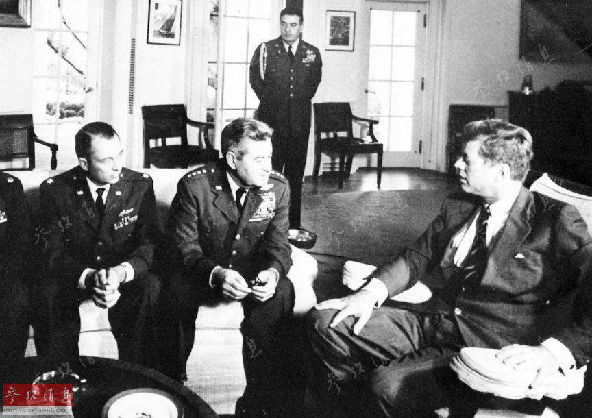 菲德尔卡斯特罗会见普京,卡斯特罗来访中国