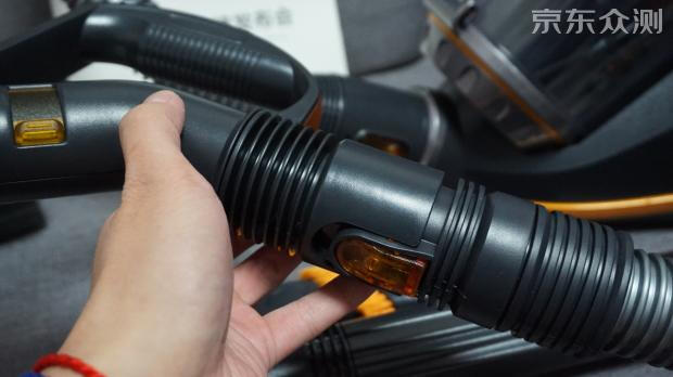 小狗吸尘器d9005价格,小狗d9002吸尘器清理