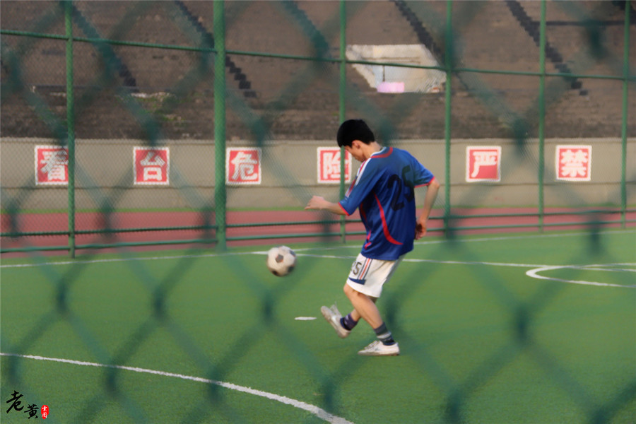还记得年少时的梦吗足球球星,重庆隆鑫足协杯夺冠完整视频