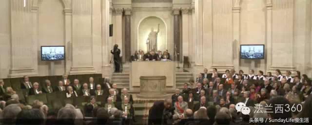 给巴黎再添两个字母,它便成天堂。