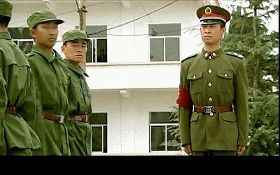 士兵突击行军视频,士兵突击步战车片段