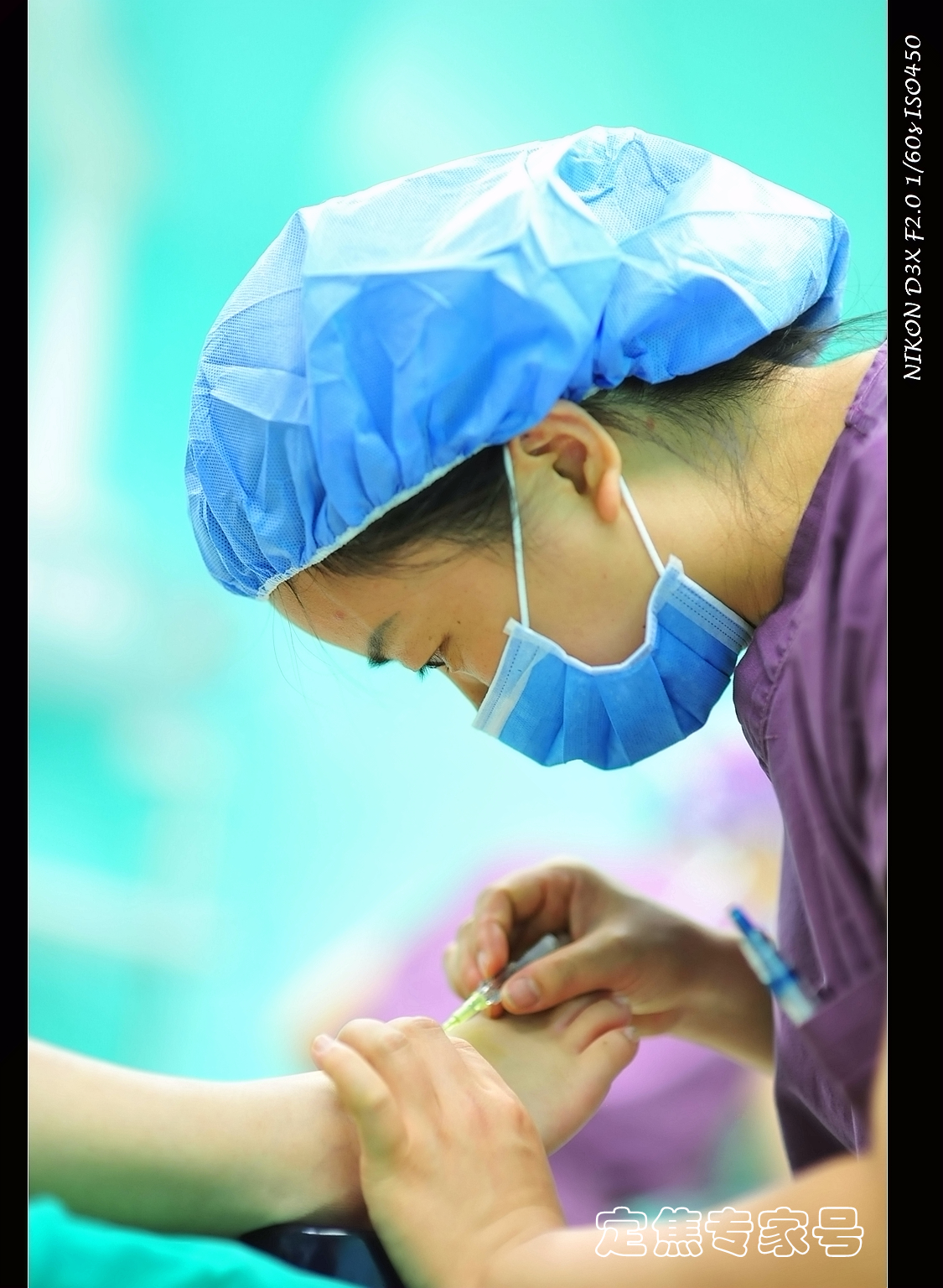 眼睛上翻口吐白沫,眼睛抽搐嘴巴歪斜手抽搐