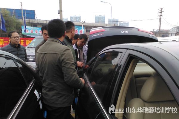 07年御翔二手车多少钱,现代御翔二手车价格怎么判断