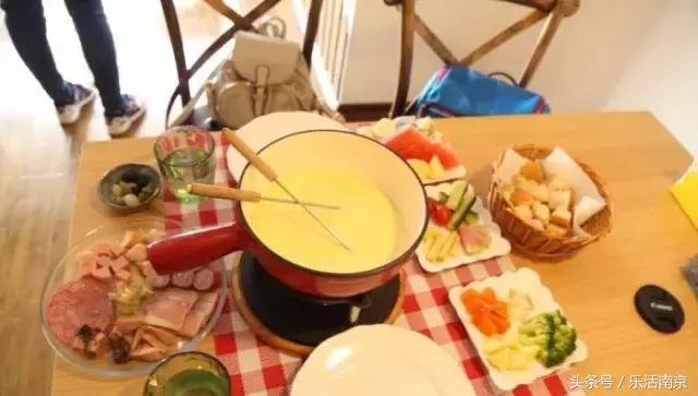 南京地铁美食的攻略,南京地铁三号线哪站美食多