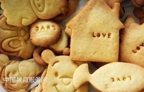 潮湿的饼干怎么变脆,饼干怎么放才不会潮